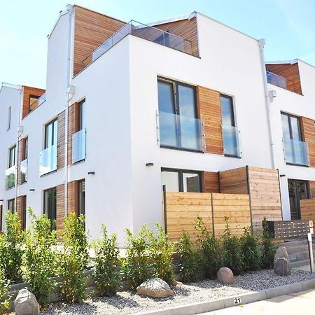 Haus-Wilhelmsplatz-Wohnung-Heimathafen Heiligenhafen Exterior foto